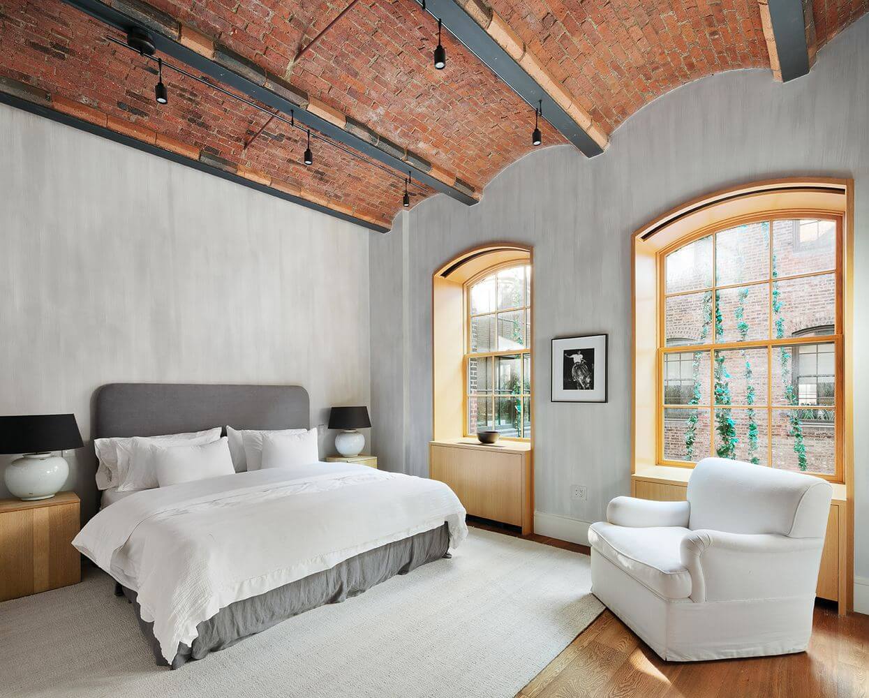 Jonah Hill Sells His Modern Manhattan Loft 11 bedroom-brick-vaulted-ceiling-manhattan-loft-nordroom