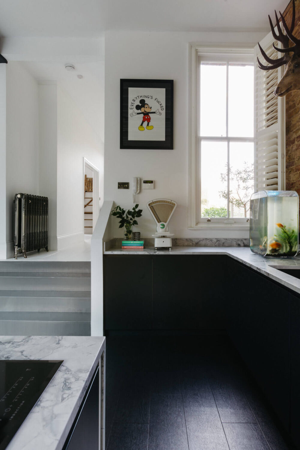 A Black and White Victorian House in London 7 black-kitchen-cabinets-modern-victorian-house-nordroom