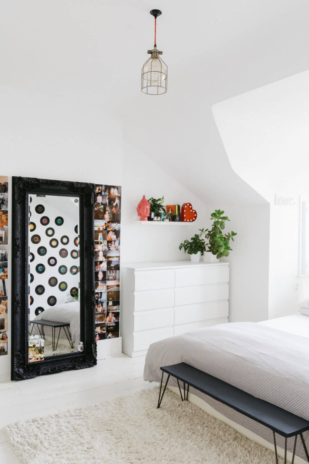 A Black and White Victorian House in London 32 black-white-attic-bedroom-nordroom