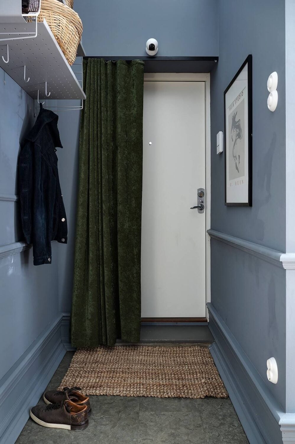 A Luxurious Blue and Gray Studio Apartment 24 blue-entrance-scandinavian-studio-apartment-nordroom