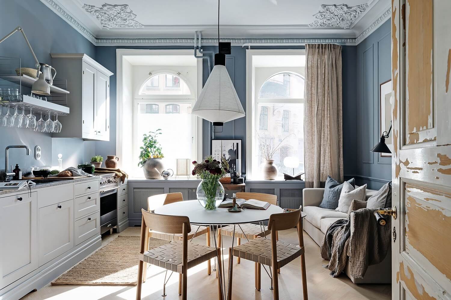 A Luxurious Blue and Gray Studio Apartment 8 blue-studio-apartment-light-gray-kitchen-raw-wooden-doors-nordroom