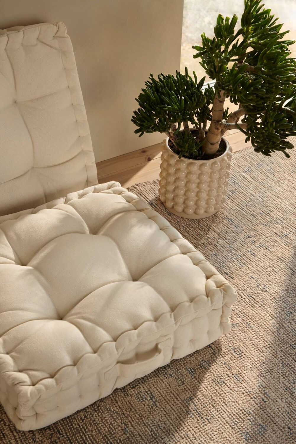 H&M Home Spring Collection: Springtime Zen 7 floor-pillow-hm-home-spring-collection-nordroom