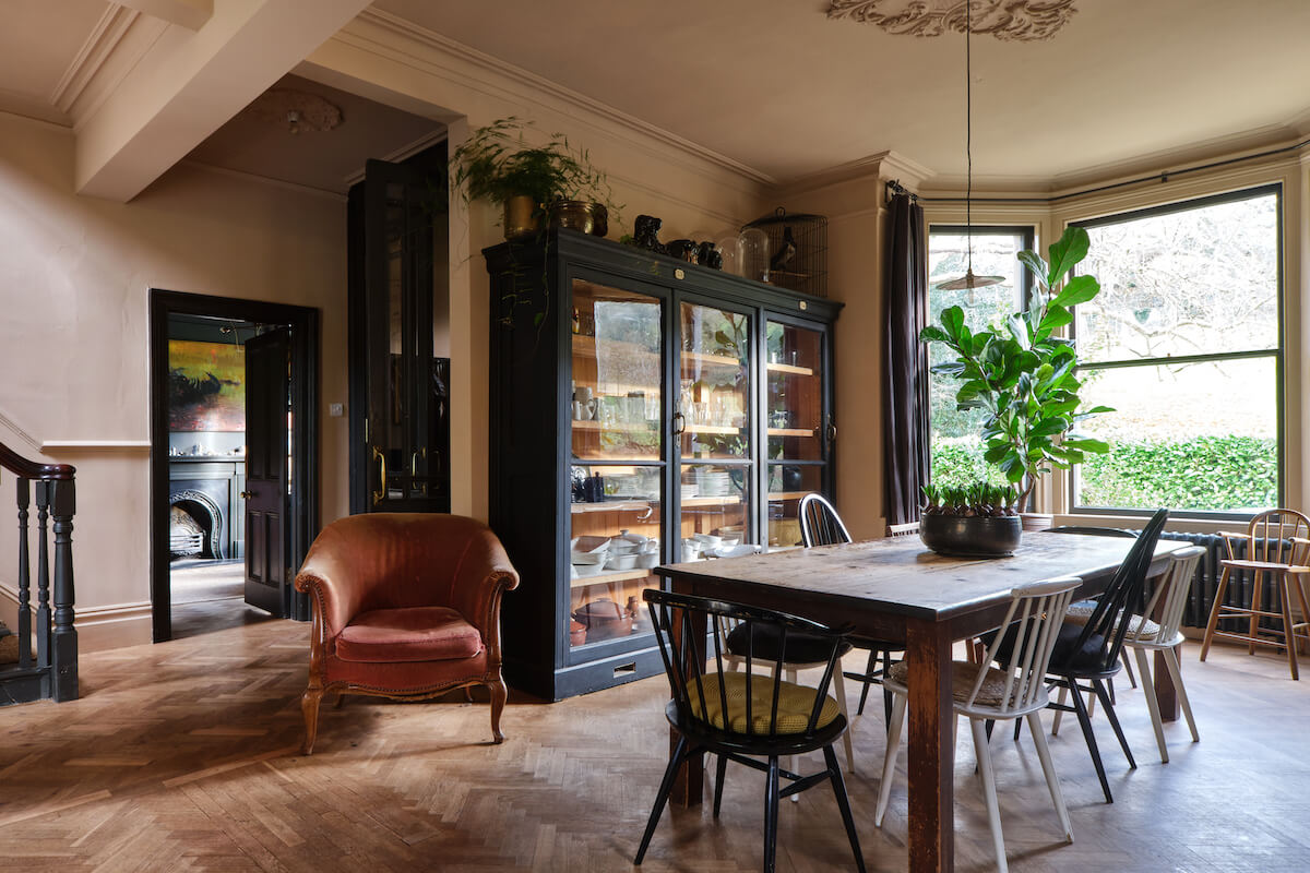 A Mixture of Styles in an English Home 4 open-plan-dining-room-kitchen-wooden-floor-nordroom