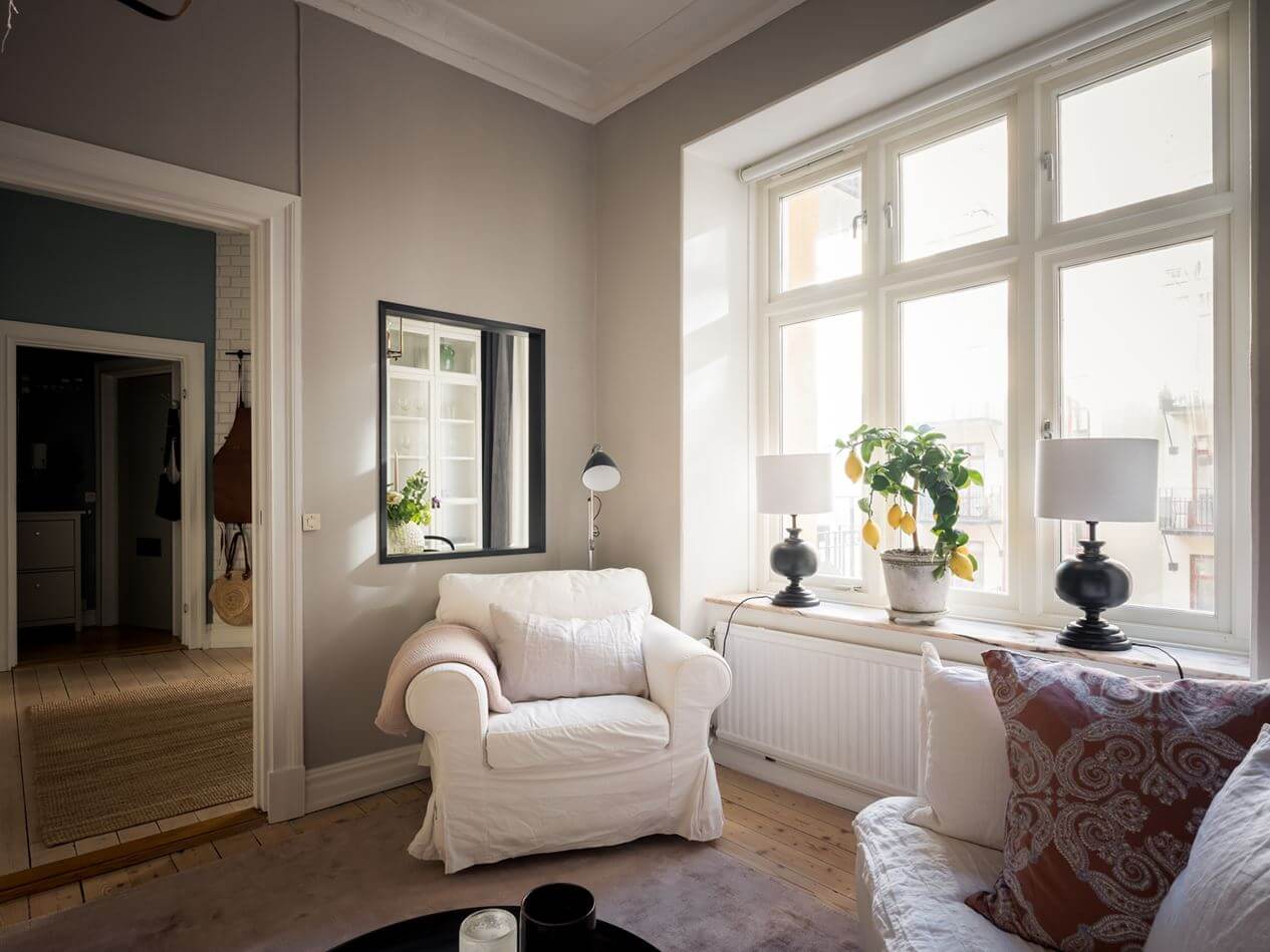 A Gray Studio Apartment with Spacious Kitchen 6 scandinavian-studio-apartment-white-furniture-gray-walls-nordroom