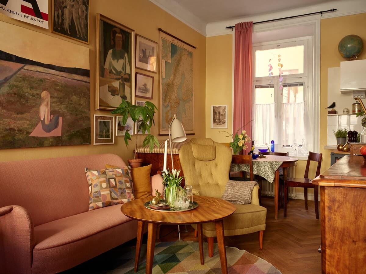 A Small Vintage Apartment with Warm Yellow Walls 6 vintage-scandinavian-design-living-room-yellow-walls-nordroom