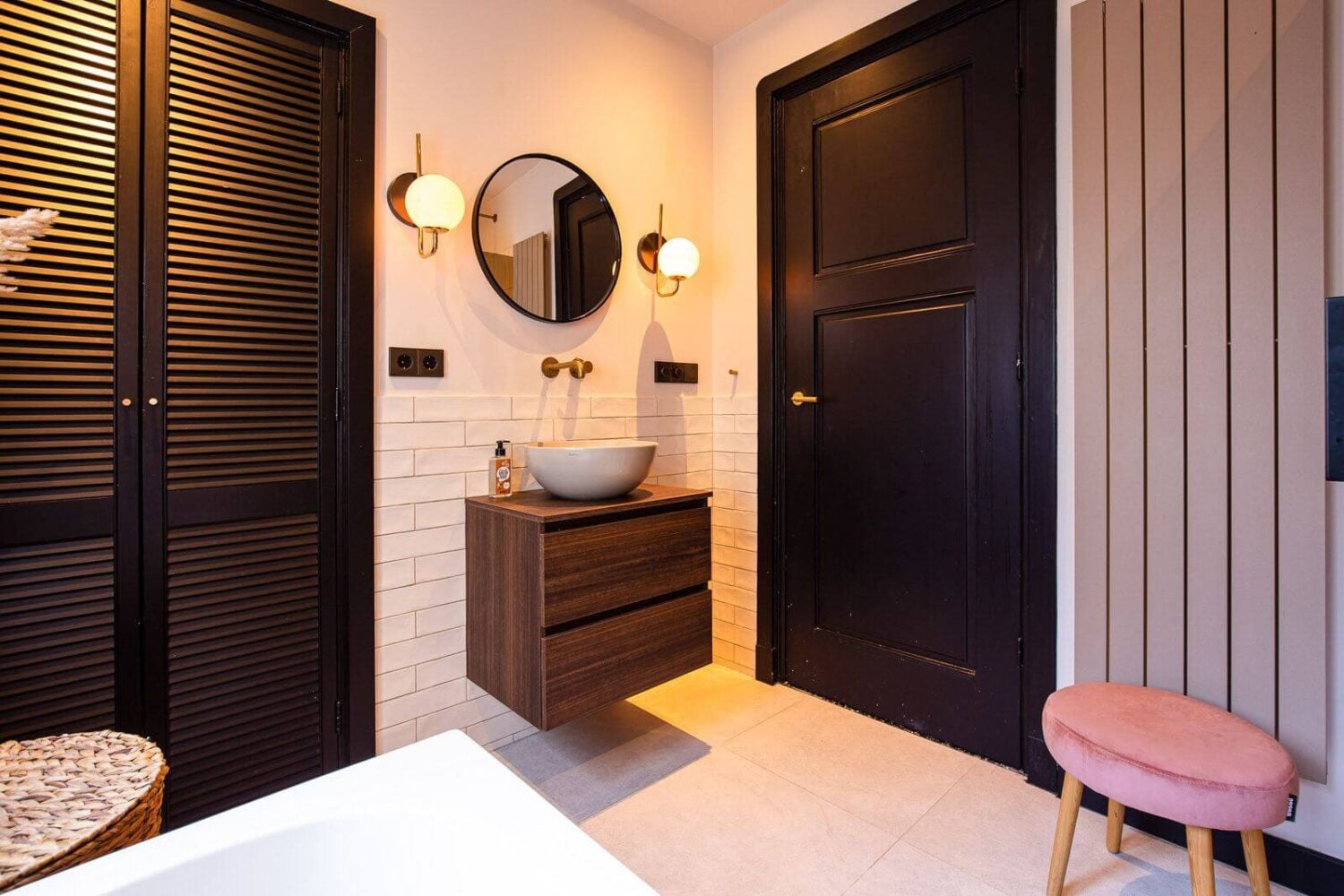 A Dutch Family Home with Warm Color Accents 25 bathroom-black-accents-dutch-family-home-nordroom
