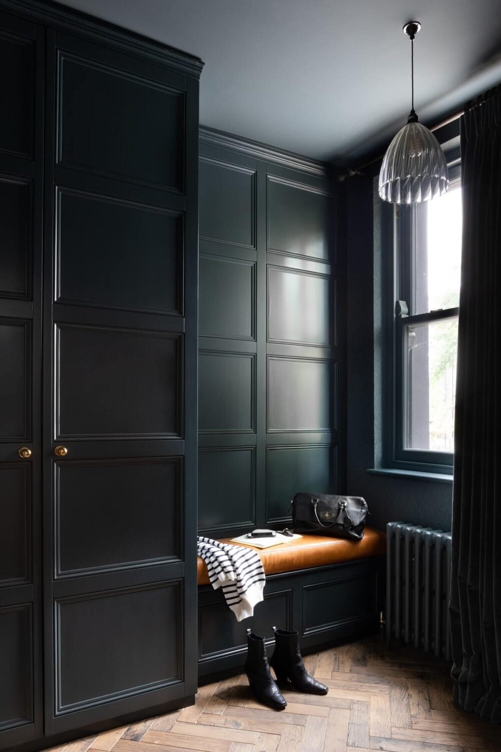 Contrasting Styles in a Victorian Home in London 9 dark-blue-hallway-bench-wardrobes-victorian-home-london-nordroom
