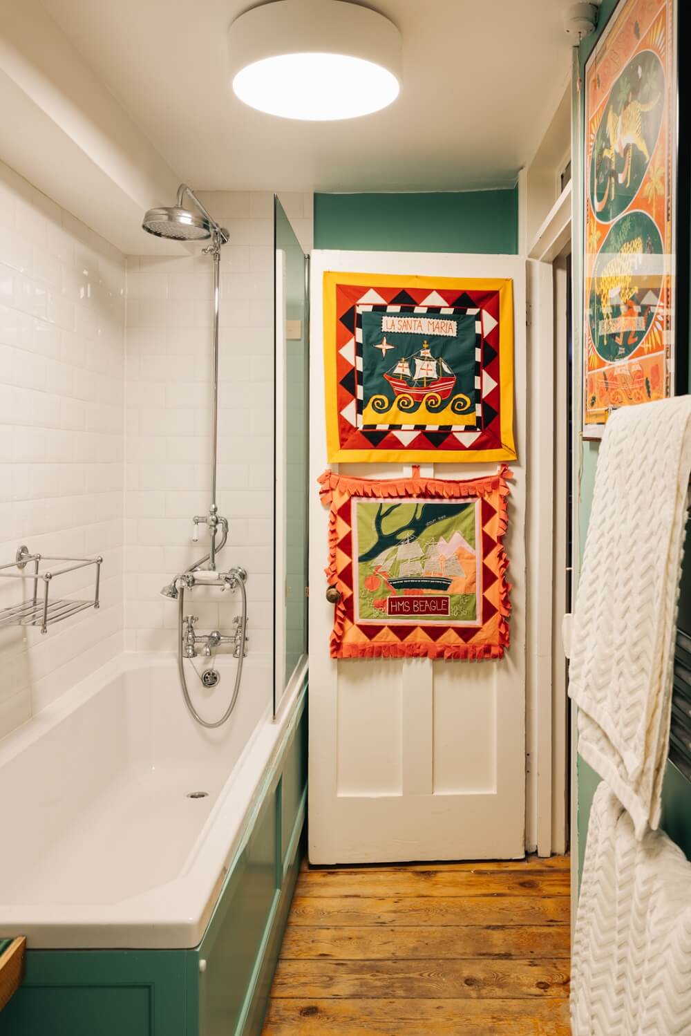 A Playful Maximalist Home in London 17 farrow-ball-arsenic-bathroom-green-art-nordroom