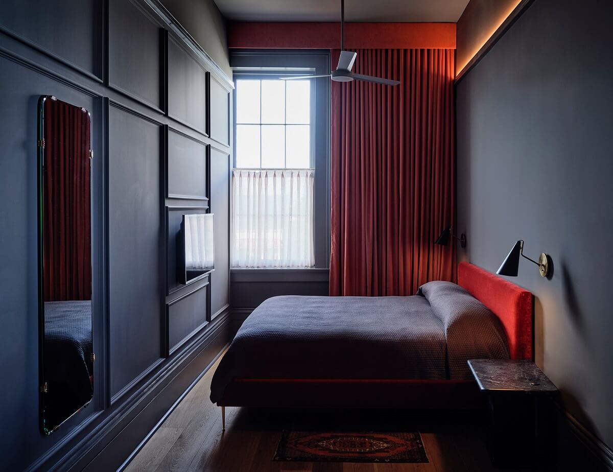 Hotel Saint Vincent in New Orleans 2 hotel-saint-vincent_new-orleans_lambert-macguire-design-gray-bedroom-pink-headboard-curtains-nordroom