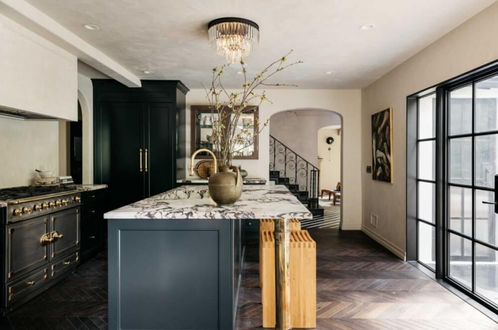 A Beautiful Tudor House in Los Feliz 6 kitchen-island-tudor-house-jordan-bakva-los-feliz-nordroom