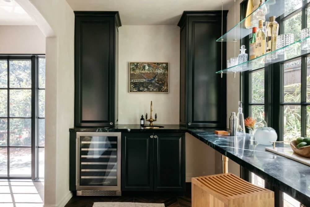 A Beautiful Tudor House in Los Feliz 11 kitchen-window-seat-los-angeles-tudor-house-jordan-bakva-nordroom
