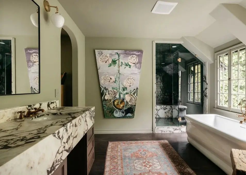 Best of 2022: Bathrooms 11 master-en-suite-bathroom-green-tiles-marble-bath-nordroom
