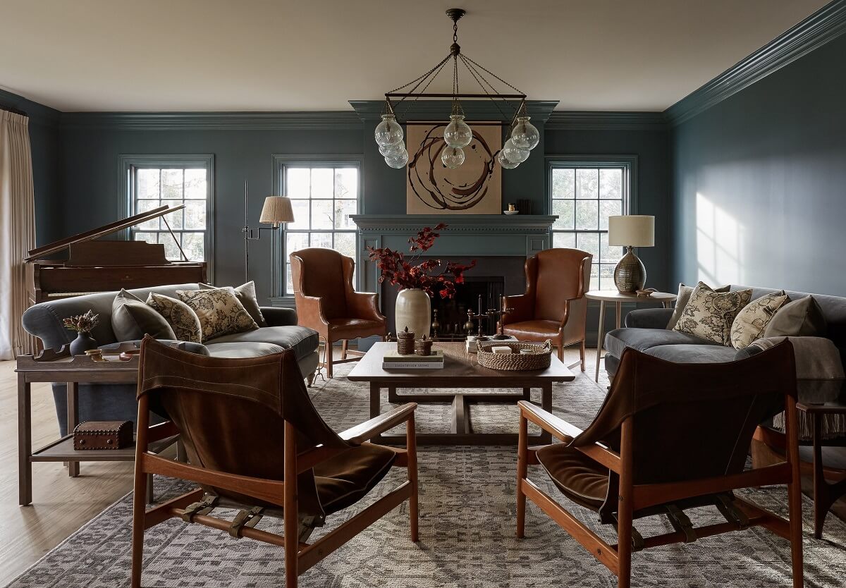moody-blue-sitting-home-country-home-becca-interiors-nordroom