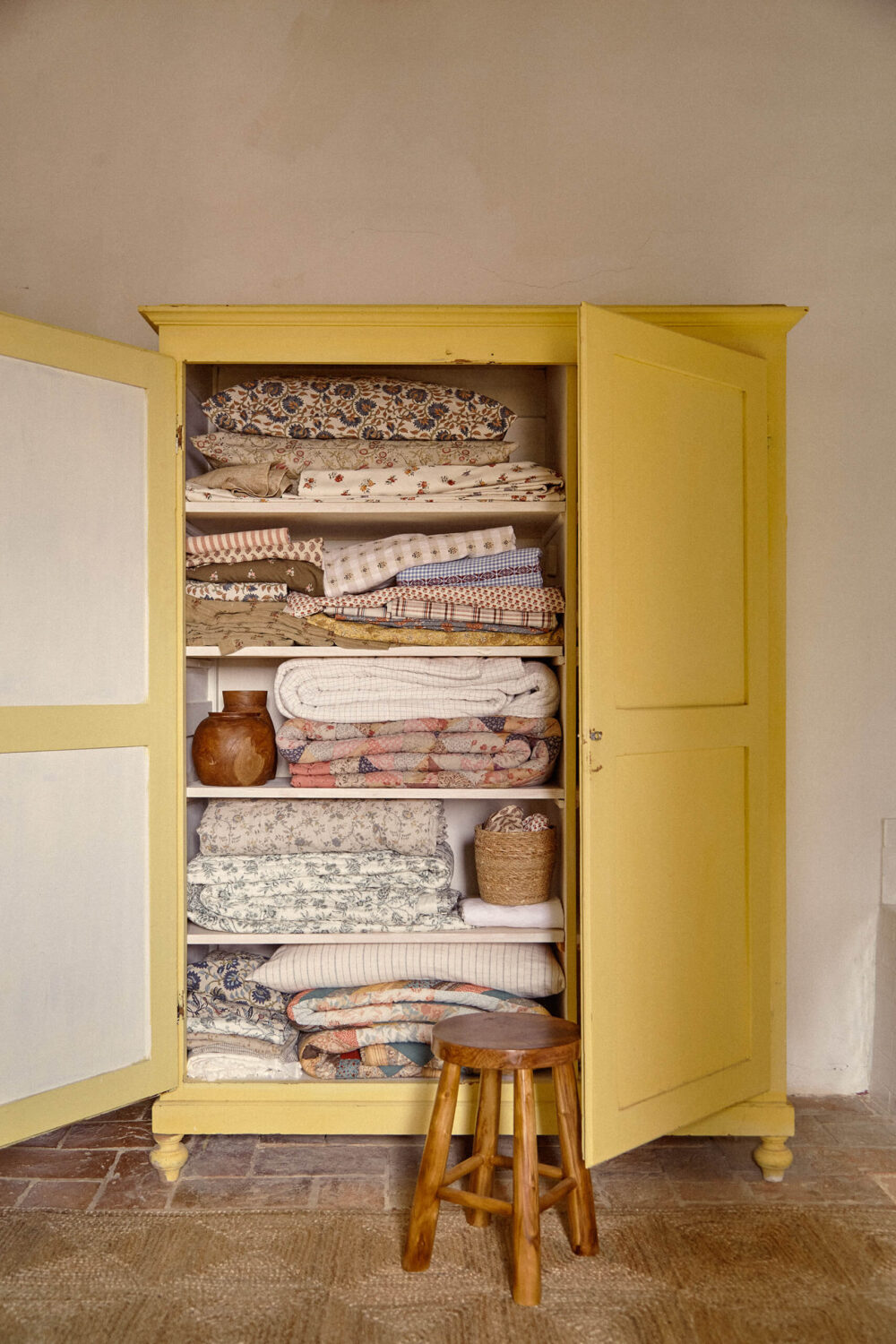 A Tuscan Villa by Zara Home 18 yellow-linen-closet-tuscan-villa-zara-home-nordroom