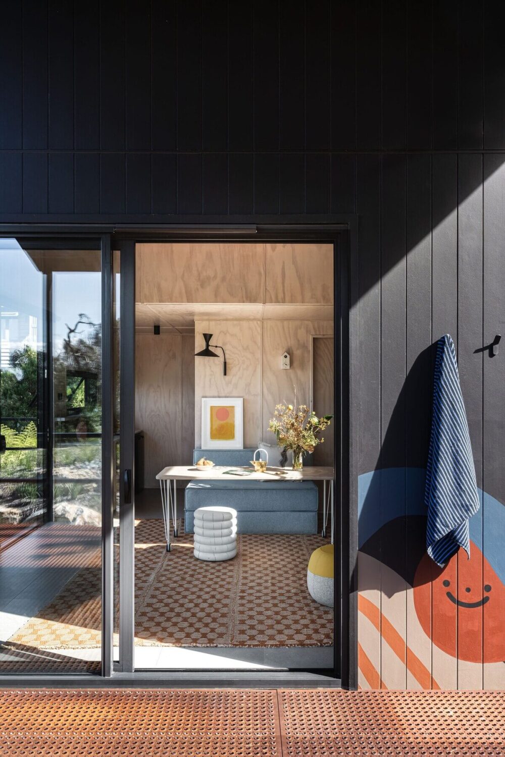 A Small Modern Seaside Retreat in Australia 10 airbnb-cottage-australia-sitting-room-nordroom