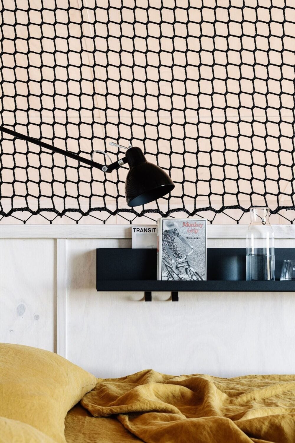 A Small Modern Seaside Retreat in Australia 14 airbnb-cottage-australia-wall-shelf-nordroom