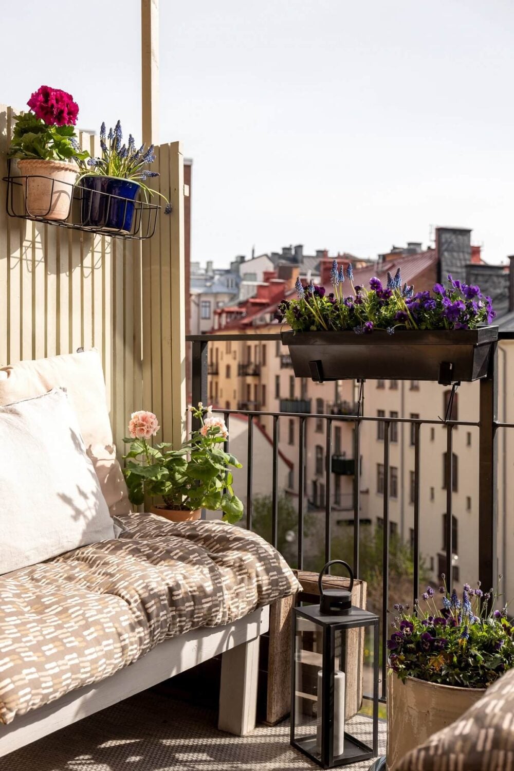 A Nordic Home with Blue Sitting Room and Kitchen 28 balcony-blue-pink-apartment-nordroom