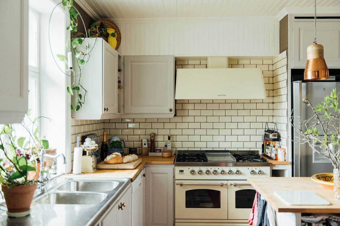 A Vintage Bohemian Country House in Sweden 6 country-kitchen-swedish-house-nordroom
