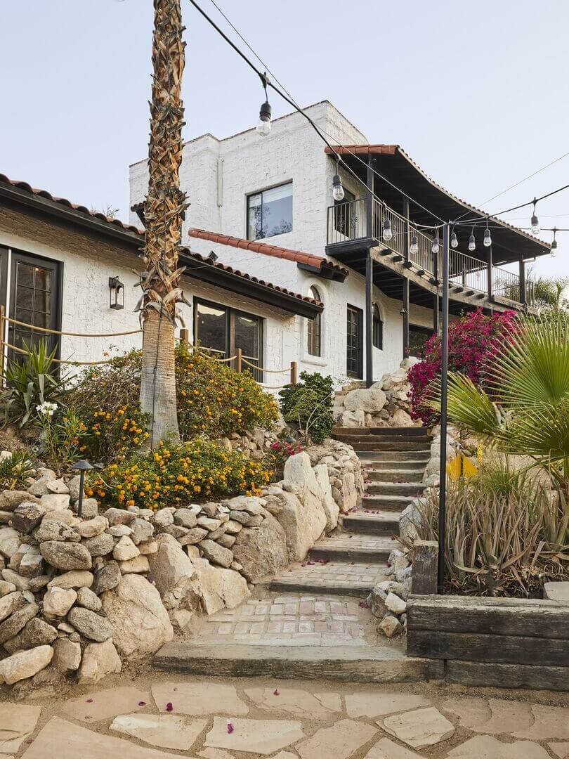 Queer Eye's Bobby Berk Designed An Airbnb Villa in California 25 exterior-bobby-berk-queer-eye-airbnb-home-california-nordroom
