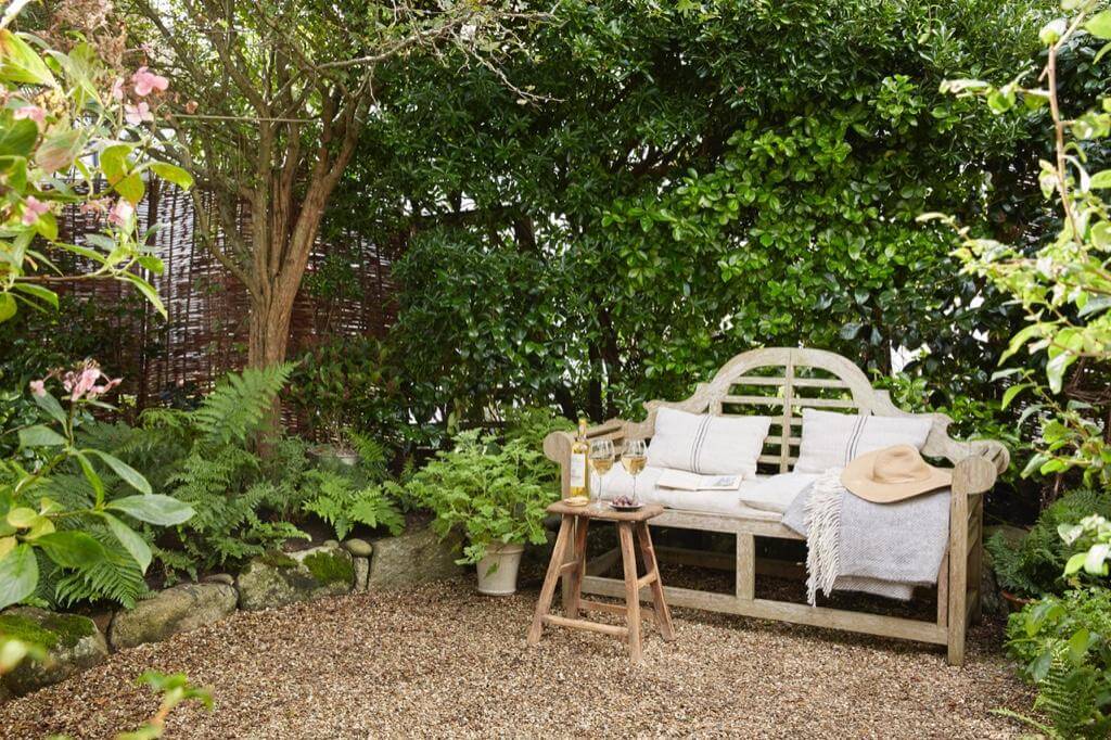 A Beautiful Seaside Cottage in Cornwall 16 garden-seating-cottage-cornwall-nordroom