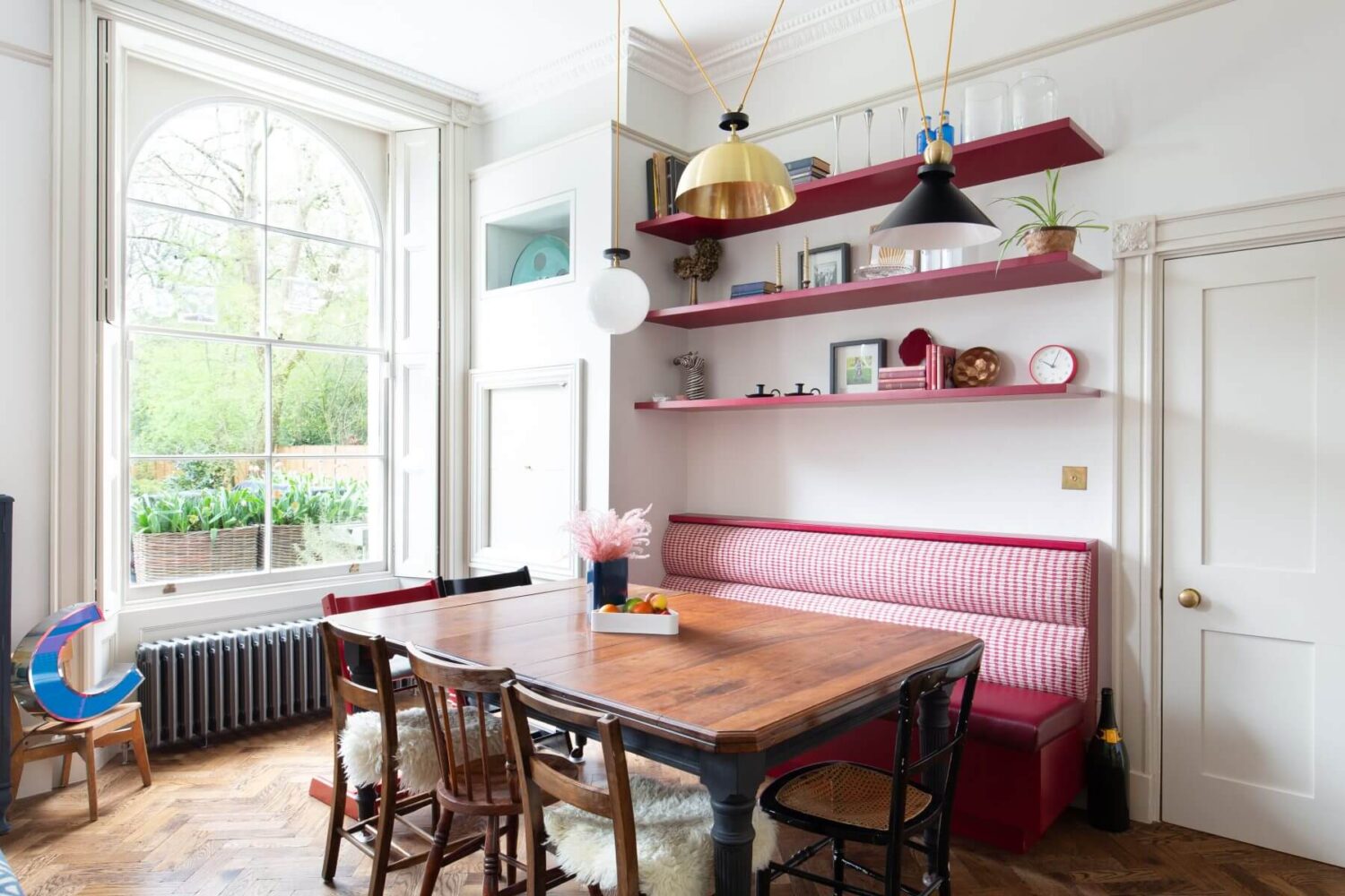 A Colorful Georgian Home in London 4 kitchen-seating-pink-bench-shelves-nordroom