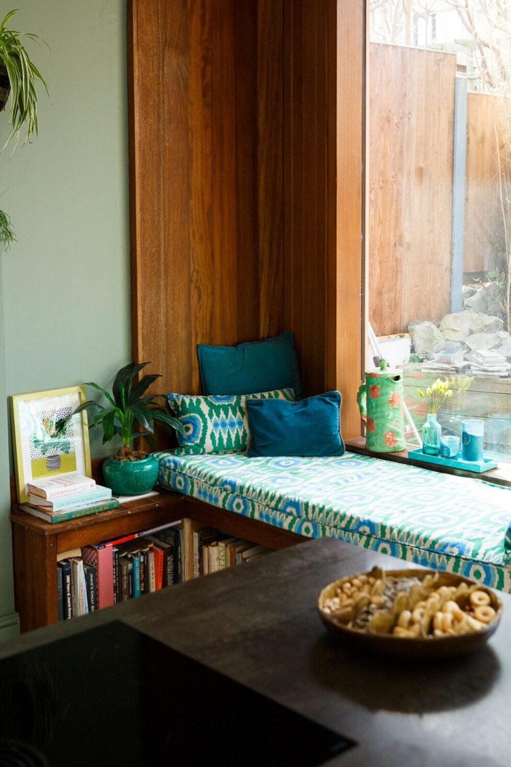 A Colorful Maximalist Home in London 6 kitchen-window-seat-reading-nook-books-nordroom