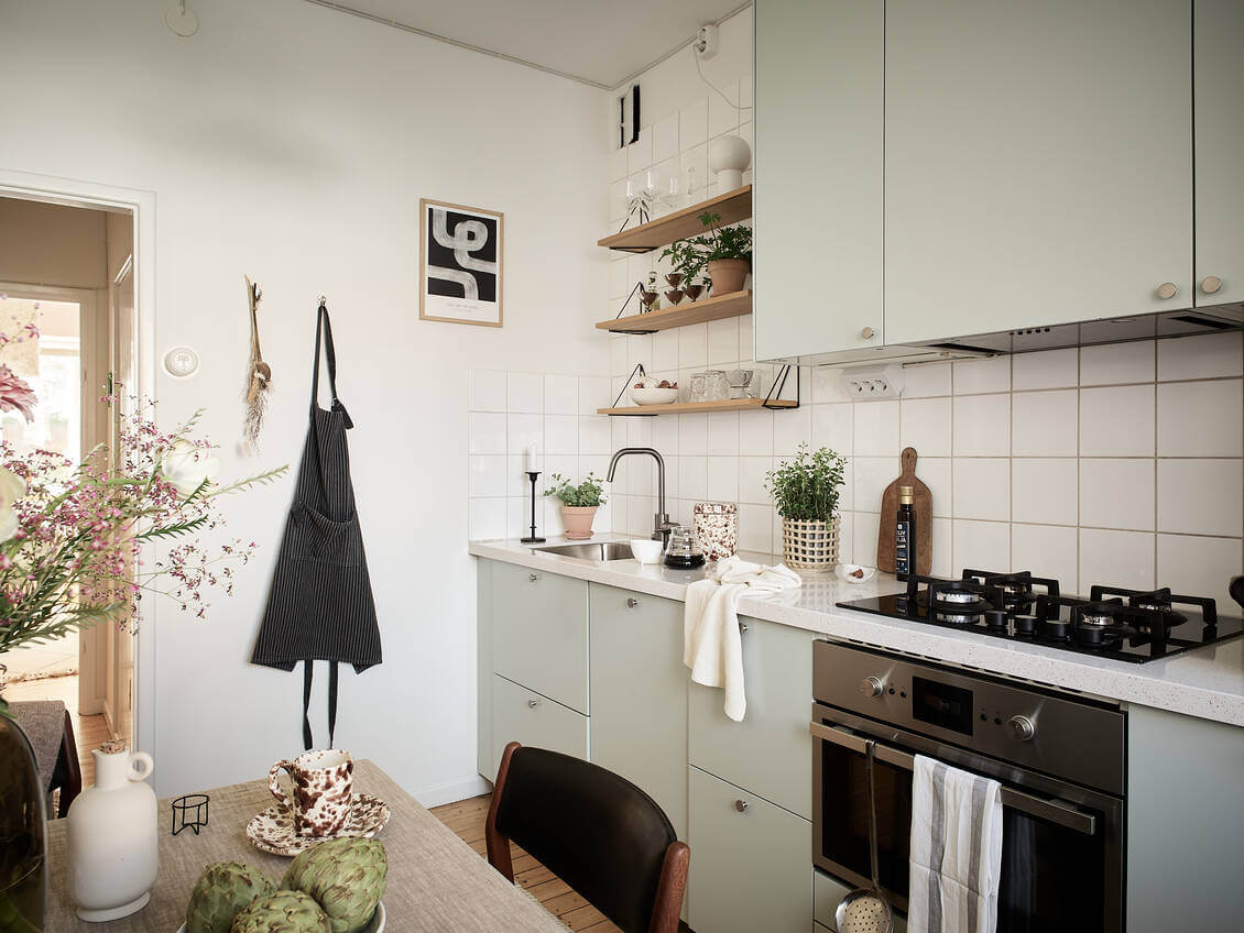 A Pink Studio Apartment with Green Bathroom 11 light-kitchen-scandinavian-studio-apartment-nordroom