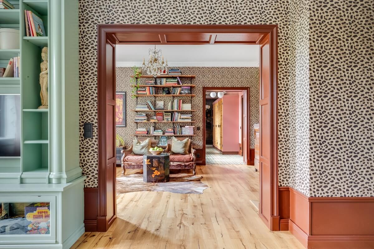 A Colorful Family Home in a Former School Building 4 open-plan-living-space-colorful-eclectic-country-house-nordroom