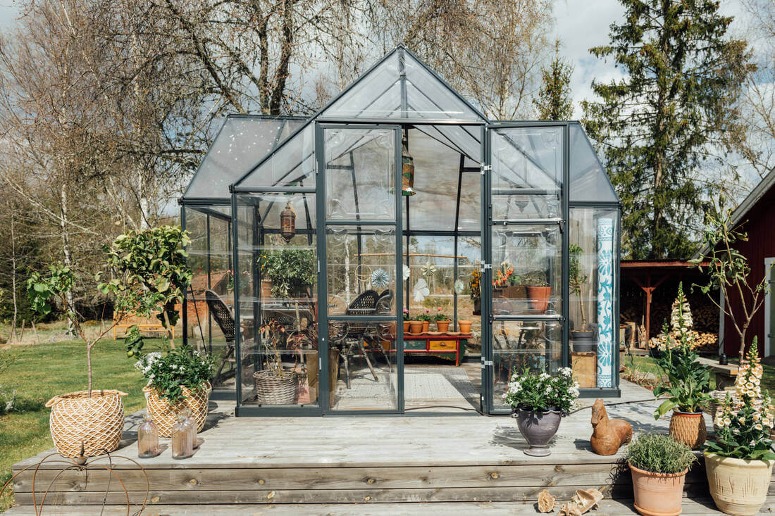 A Vintage Bohemian Country House in Sweden 19 orangery-glass-house-garden-nordroom