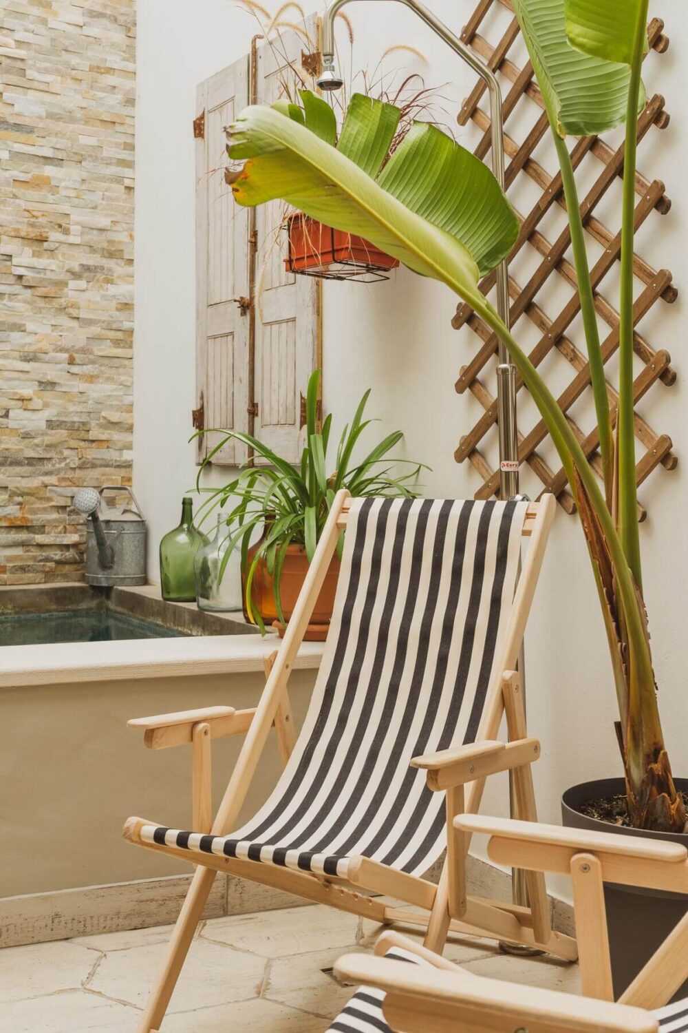 A Serene Airbnb Home with Patio in Lagos, Portugal 17 patio-airbnb-portugal-nordroom