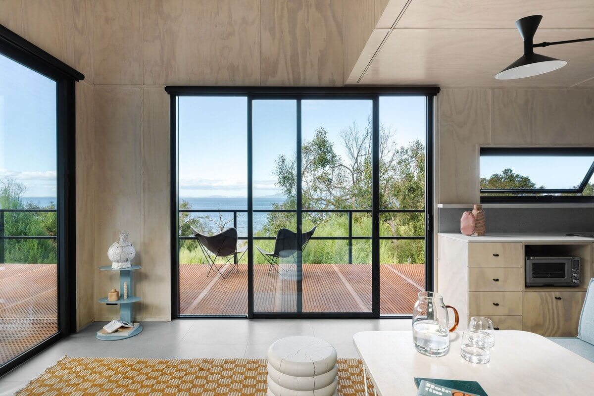 A Small Modern Seaside Retreat in Australia 11 seaside-view-airbnb-australia-nordroom