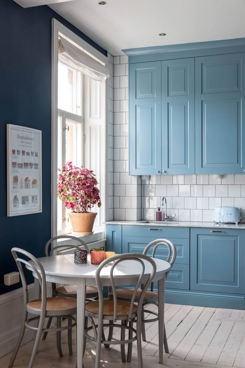 Dutch Boy Color of the Year 2025: Mapped Blue 16 small-round-dining-table-bistro-chairs-blue-kitchen-cabinets-nordroom