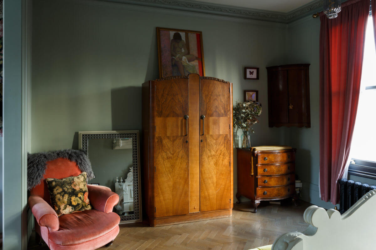 A Georgian Home with Floral Vintage-Style Bathroom 12 bedroom-vintage-wardrobes-pink-armchair-nordroom