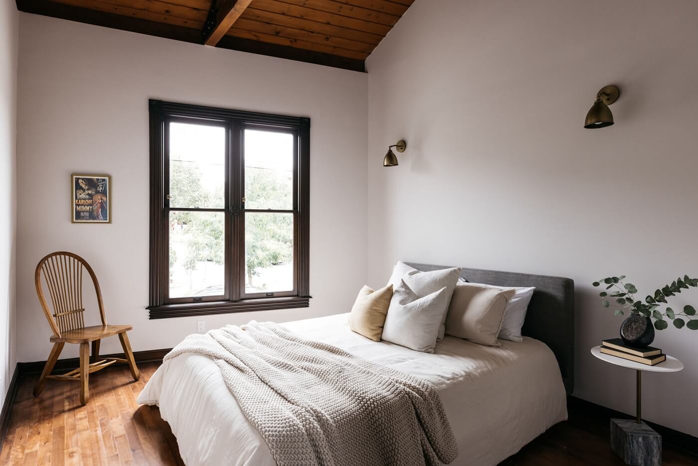 A Carefully Restored Victorian House in Los Angeles 23 bedroom-wooden-ceiling-guest-house-nordroom