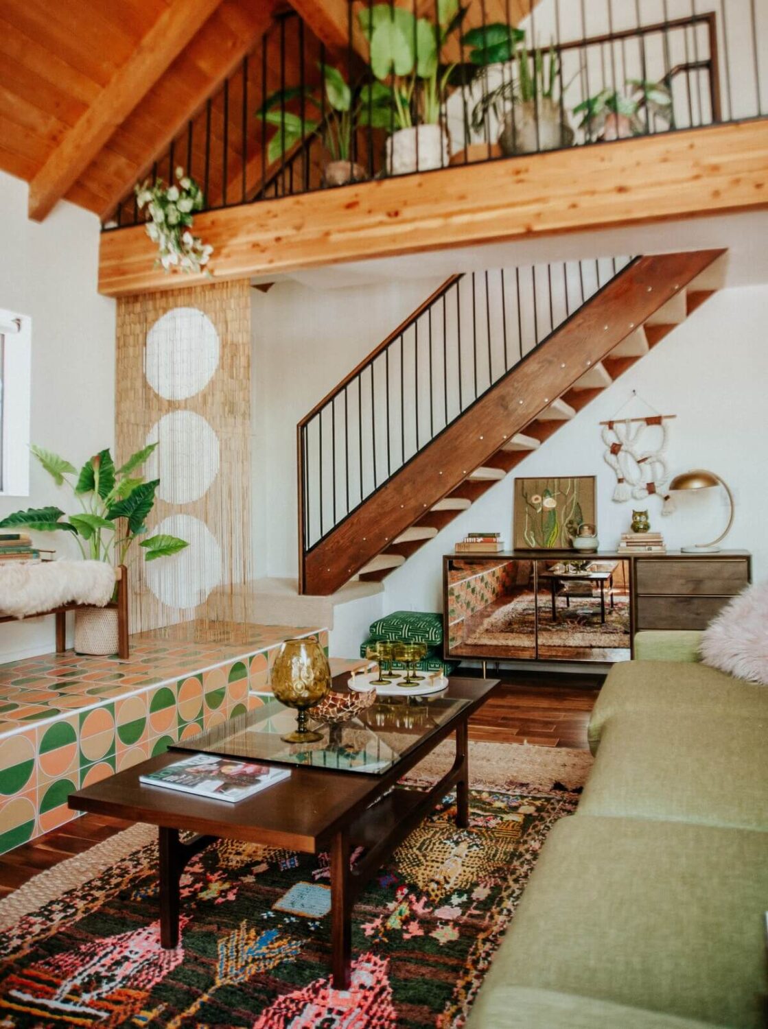 The Kitchy Cabin: A Lovely Airbnb Home in California 10 midcentury-cabin-airbnb-california-the-kitchy-cabin-nordoom