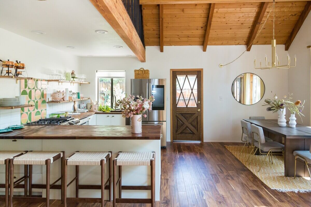 The Kitchy Cabin: A Lovely Airbnb Home in California 5 midcentury-cabin-california-kitchen-dining-room-wooden-ceiling-nordroom