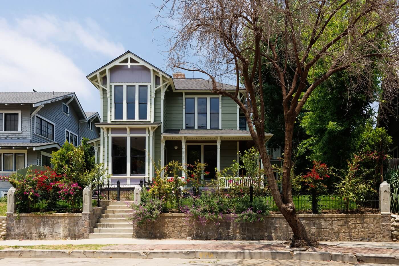 olive-exterior-victorian-house-los-angeles-nordroom