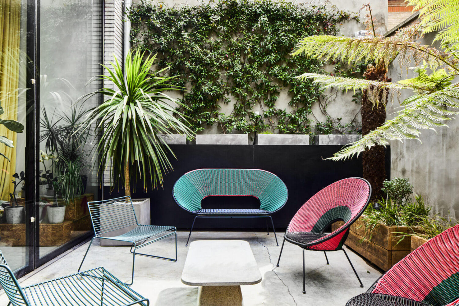 The Makers House: A Modern Achitectural Home in London 8 patio-colorful-furniture-the-makers-house-london-nordroom