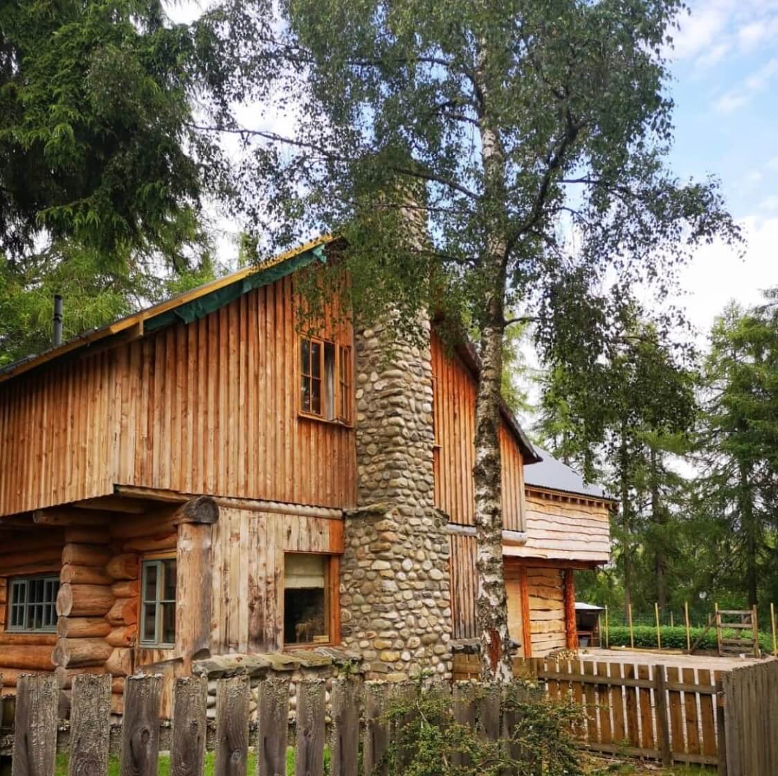 Imrich Lodge: A Cozy Self-Built Log House in the Scottish Highlands 21 self-built-log-house-scottish-highlands-nordroom