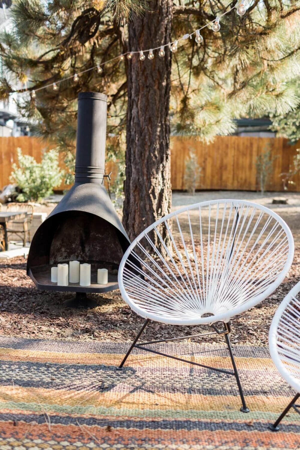 The Kitchy Cabin: A Lovely Airbnb Home in California 19 the-kitchy-cabin-garden-california-airbnb-nordroom