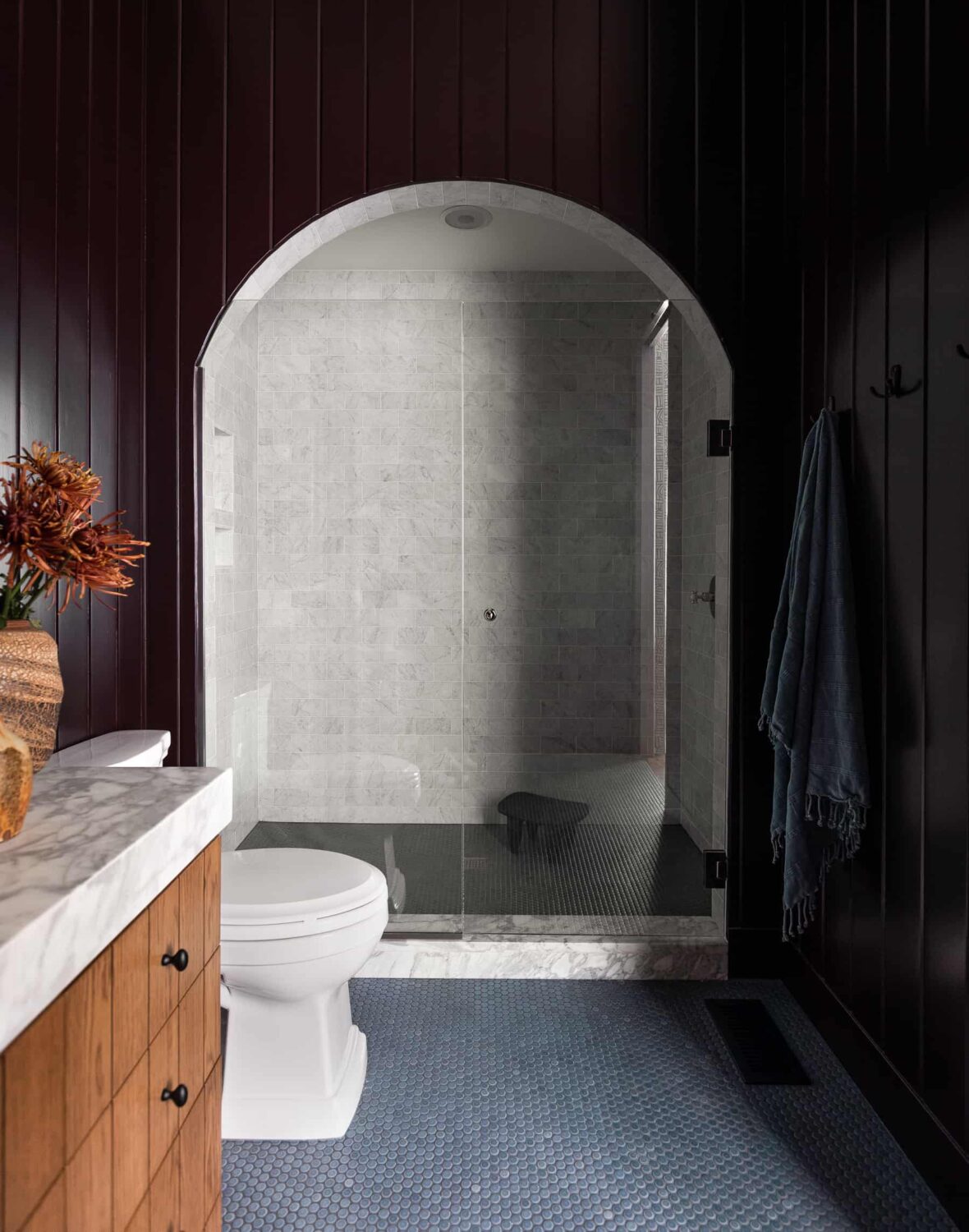 A Warm Family Home on Fox Island 22 Heidi-Cailler-Design-luxury-interior-designer-arched-shower