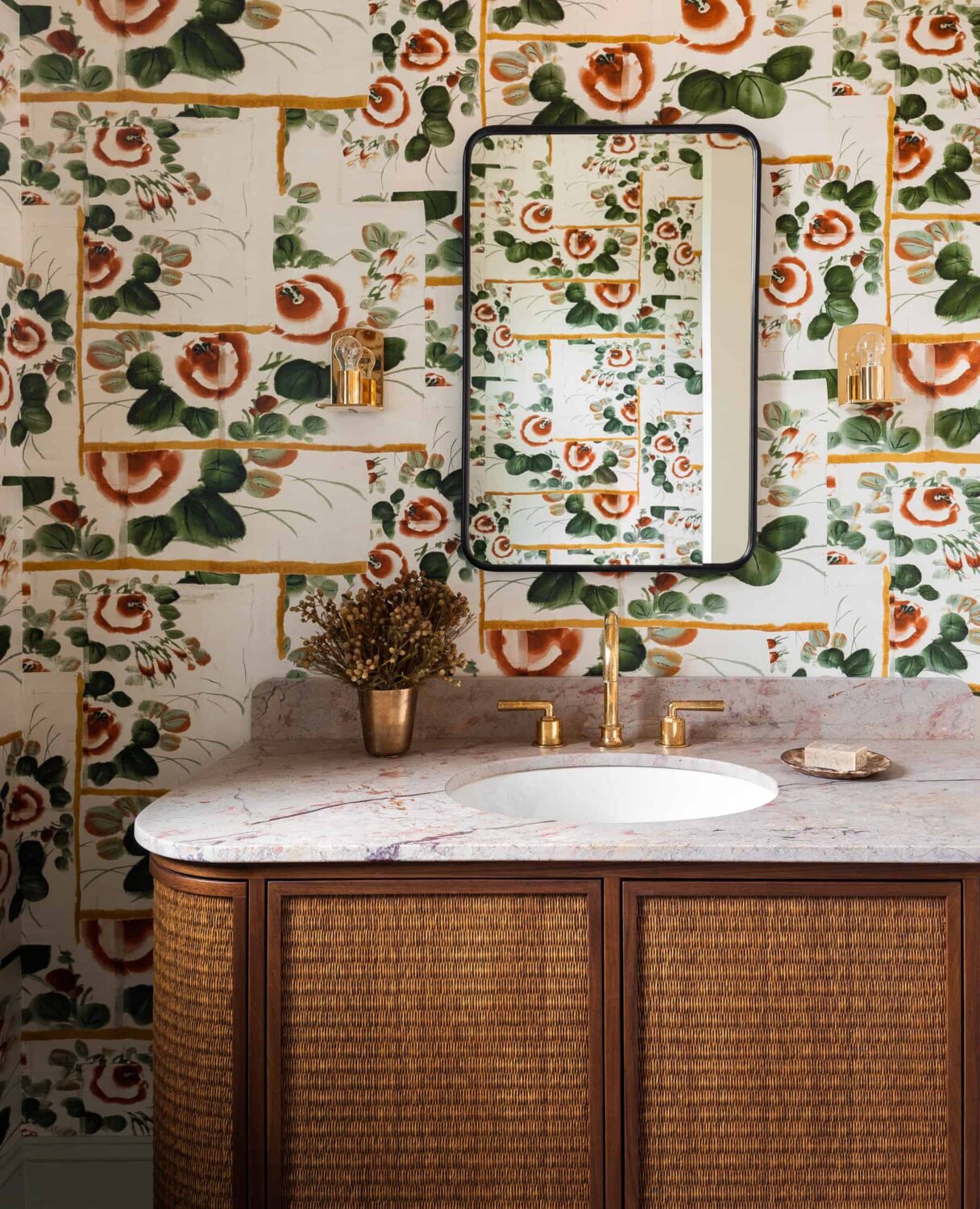 A Warm Family Home on Fox Island 10 Heidi-Caillier-Design-high-end-residential-interior-design-powder-room