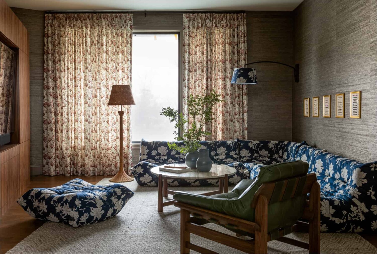 A Warm Family Home on Fox Island 11 Heidi-Caillier-Design-luxury-interior-designer-tv-room-wood-cabinet