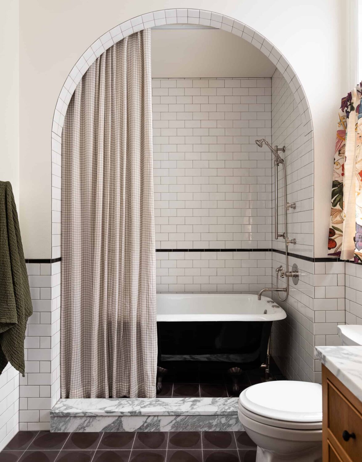 A Warm Family Home on Fox Island 32 Heidi-Caillier-Design-luxury-residential-interior-designer-black-clawfoot-tub