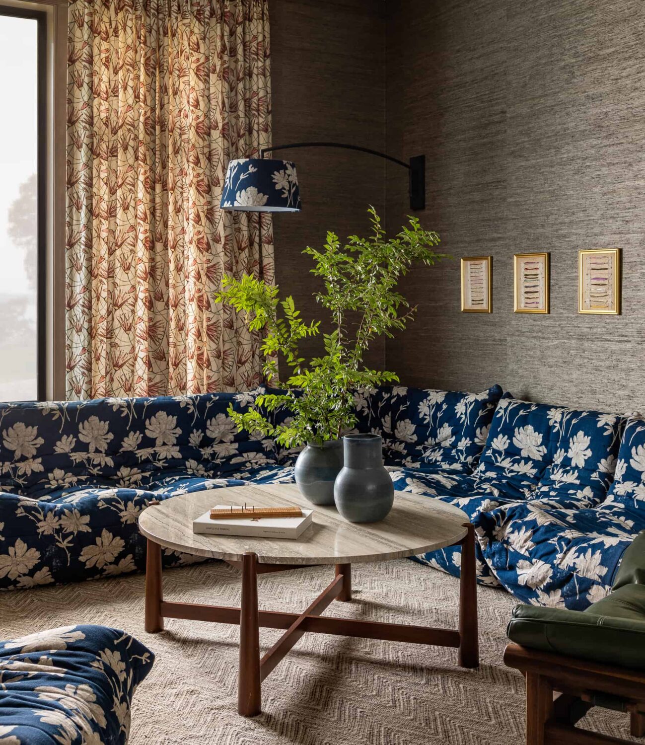 A Warm Family Home on Fox Island 12 Heidi-Caillier-Design-luxury-residential-interior-designer-printed-togo-sofa