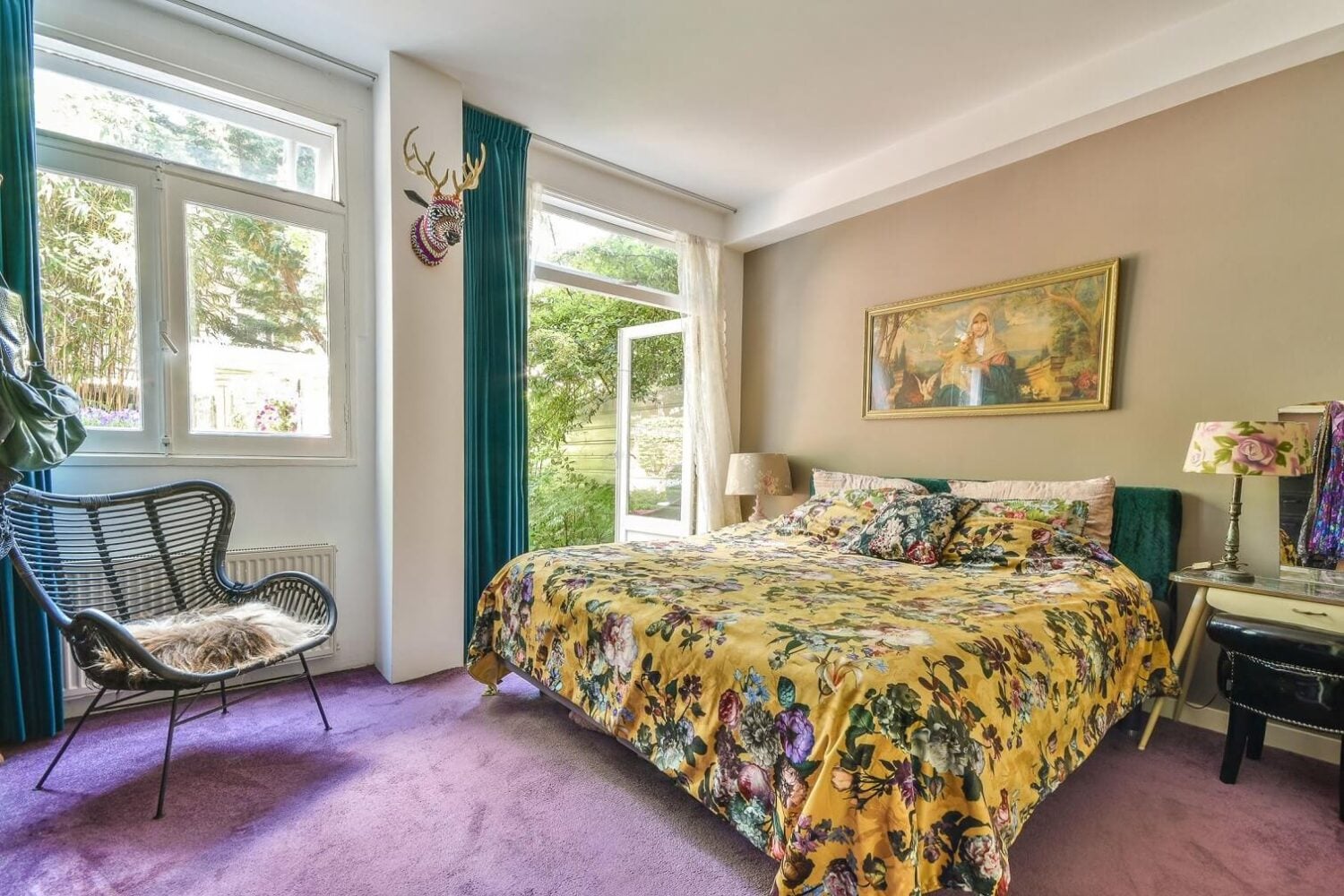 A Bright Colorful Home in Amsterdam 14 bedroom-lavender-carpet-colorful-home-amsterdam-nordroom