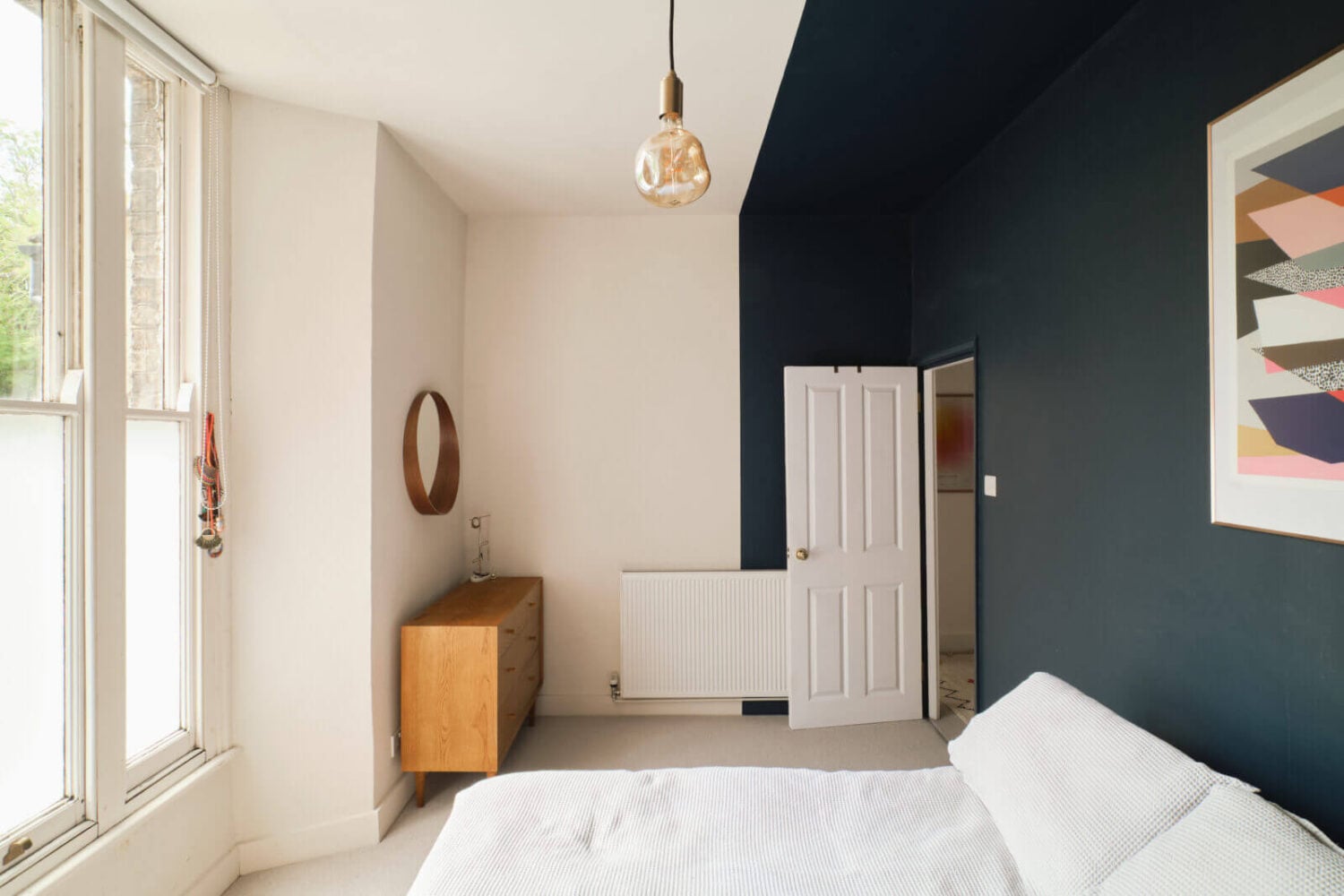 A Pink and Blue London Apartment 10 blue-accent-wall-bedroom-london-flat-nordroom