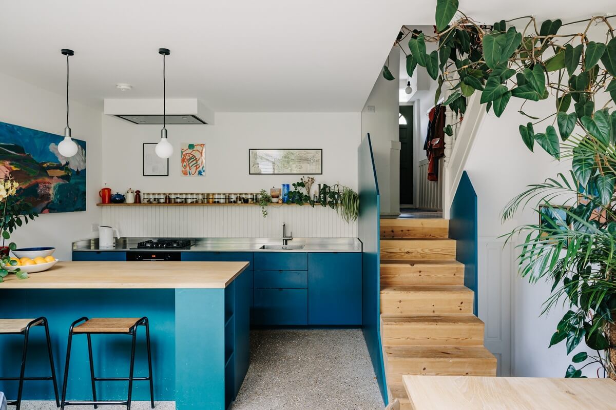 A London Townhouse with Blue Kitchen and Light Extension 1 blue-kitchen-cabinets-bar-london-townhouse-nordroom