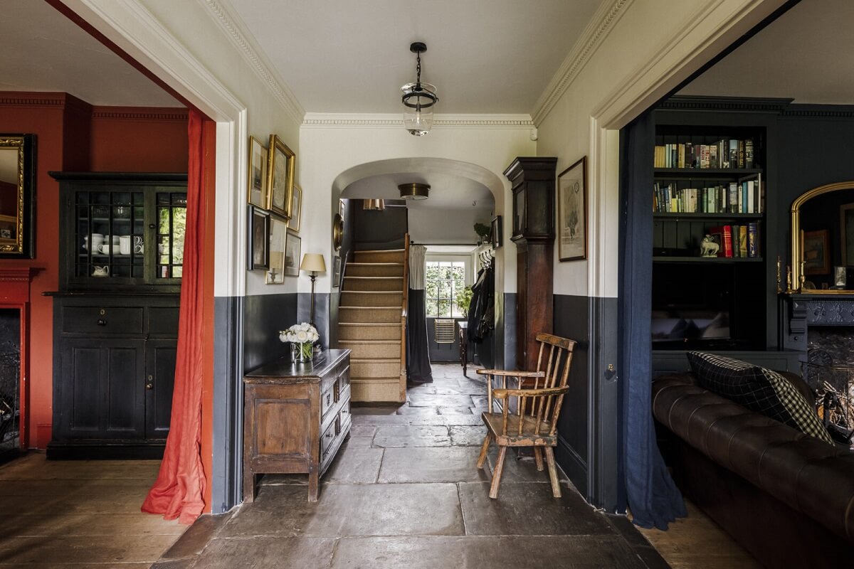 A Cozy Restored Country House in England 5 hallway-restored-vicarage-england-nordroom