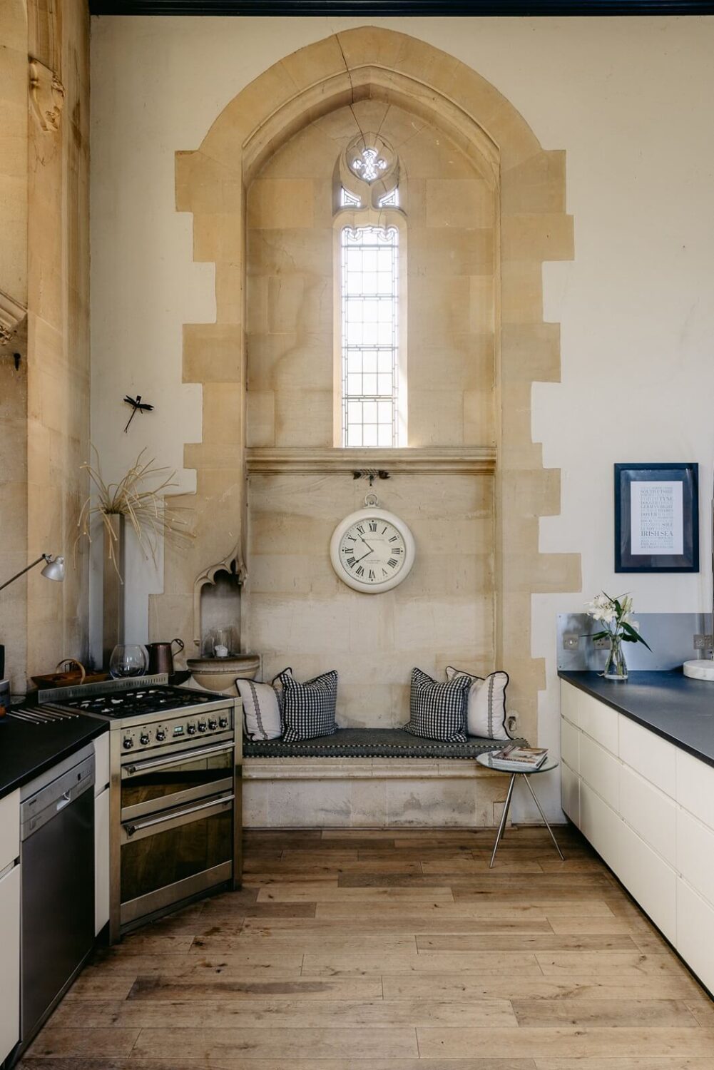 A Warm Church Conversion in England 8 kitchen-arched-window-church-conversion-england-nordroom